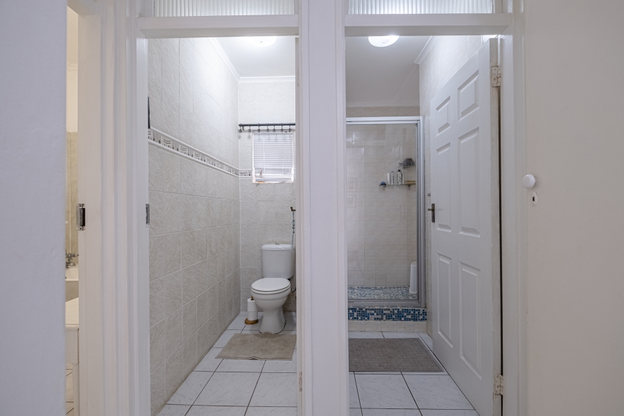 4 Bedroom Property for Sale in Summerstrand Eastern Cape